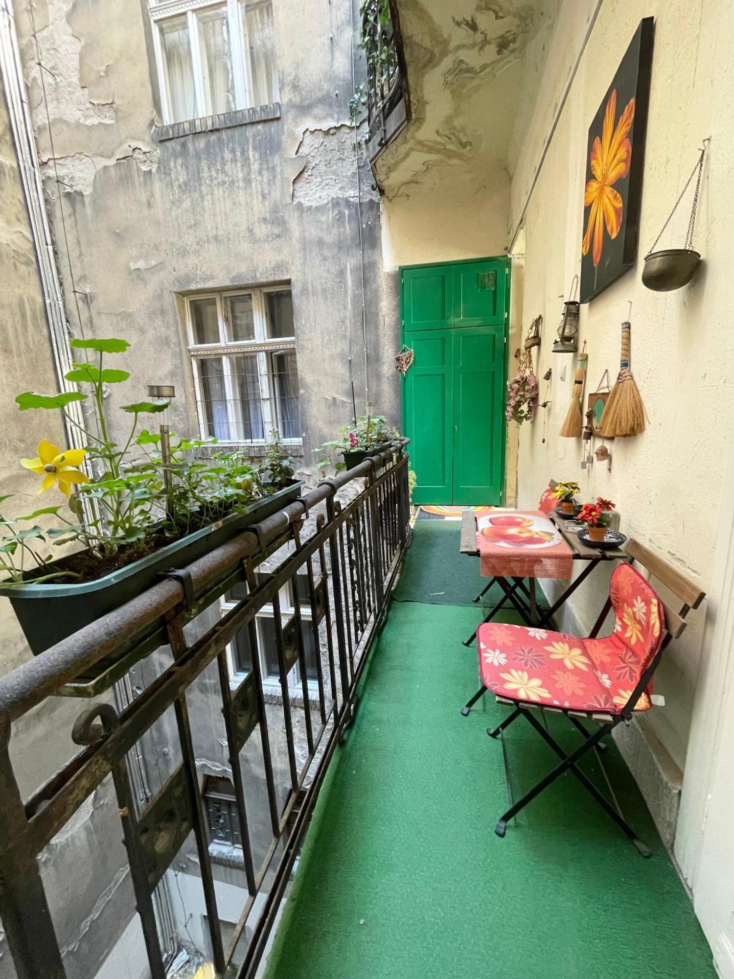 Rainbow Pearl Apartment At St Stephen' S Basilica Budapest Bagian luar foto