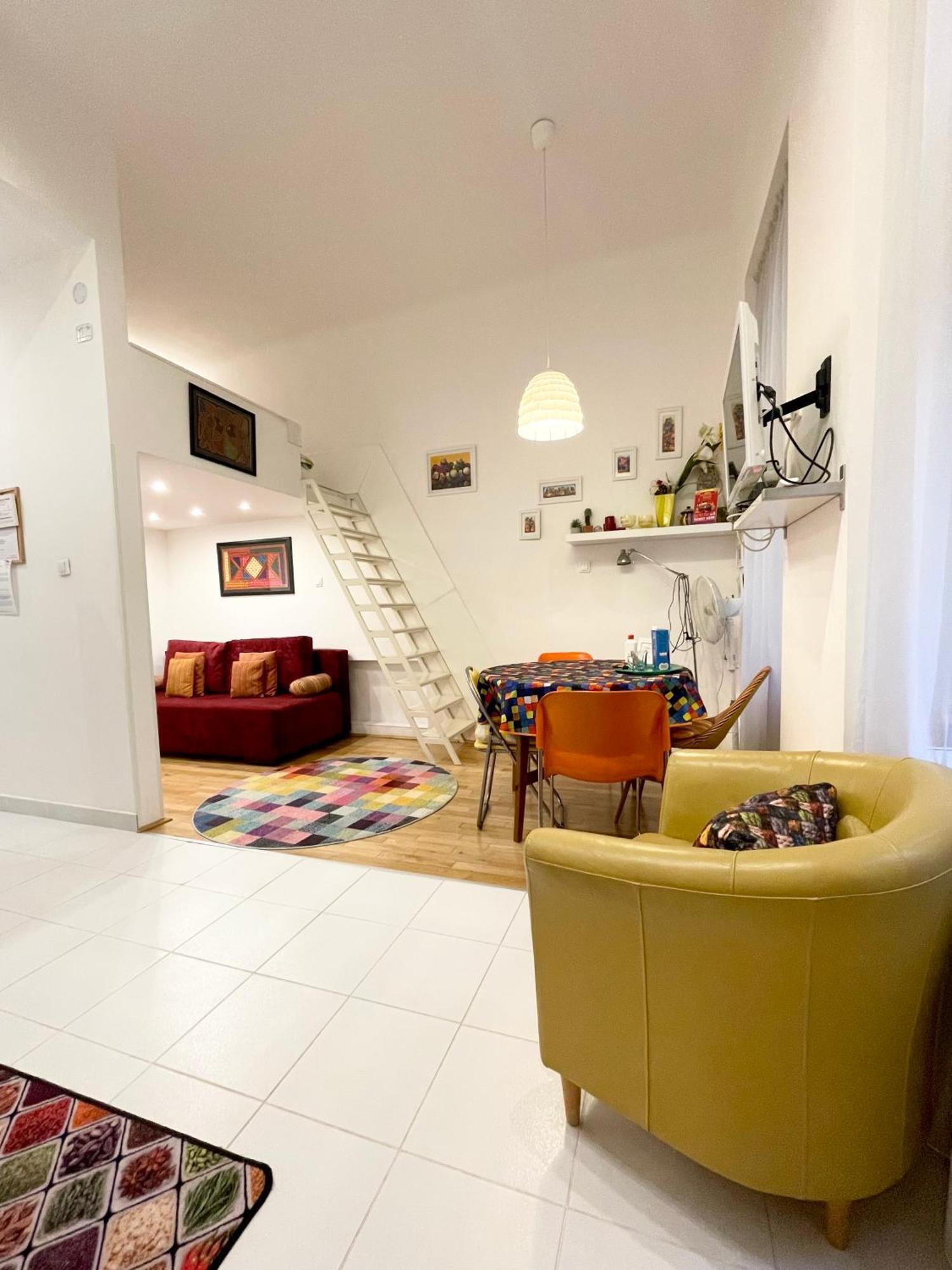 Rainbow Pearl Apartment At St Stephen' S Basilica Budapest Bagian luar foto
