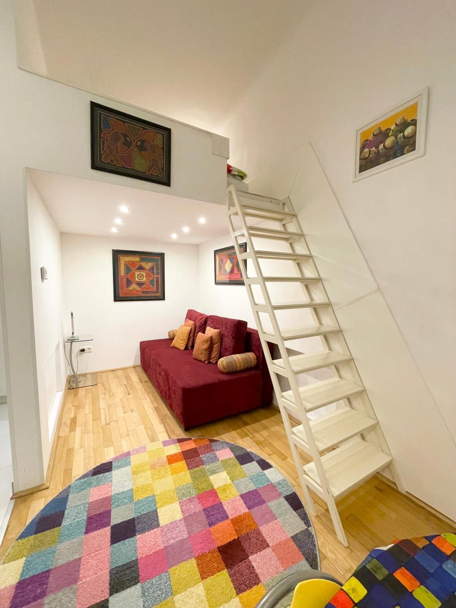 Rainbow Pearl Apartment At St Stephen' S Basilica Budapest Bagian luar foto